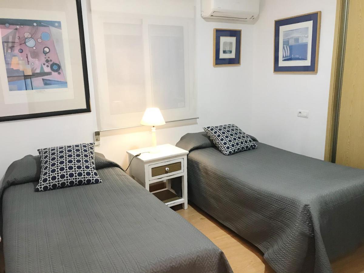 Apartamento Millán Malaga Bagian luar foto